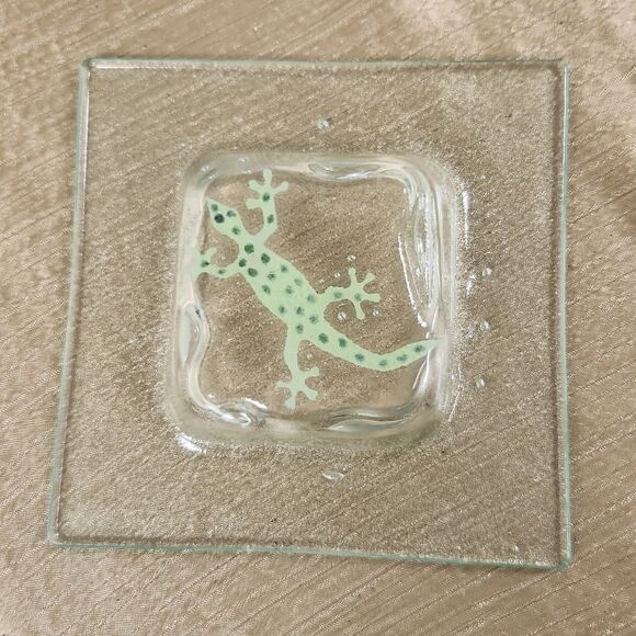 Pizzo Glass Art Gecko Trinket Tray - Picture 4 of 4
